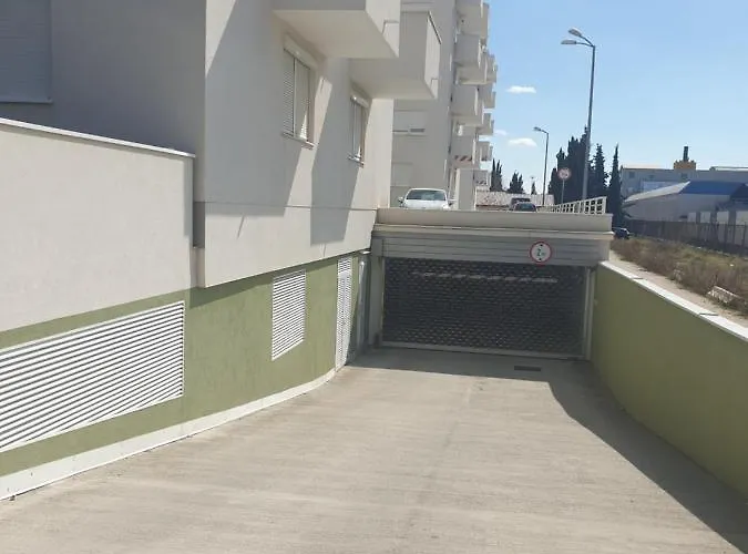 Apartament Flowers, Free Garage Parking
